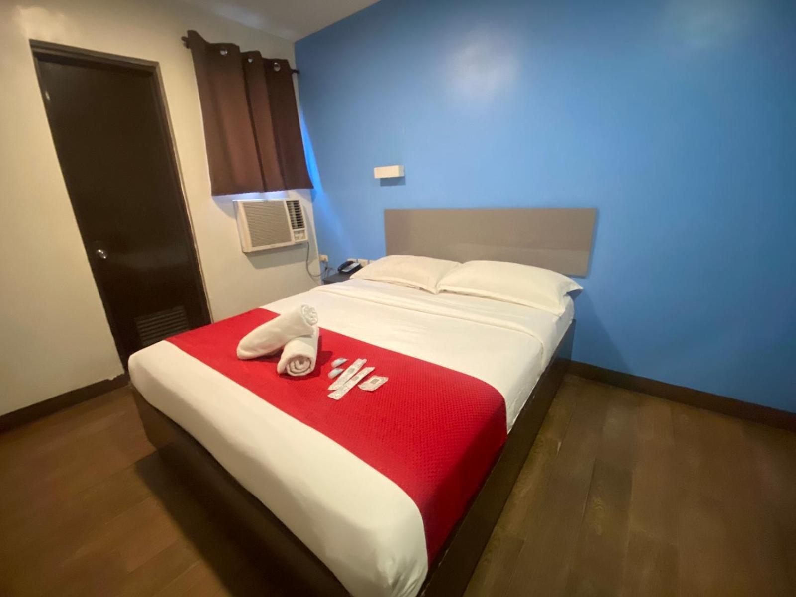 Mc Hotel Novaliches 캘루컨 외부 사진